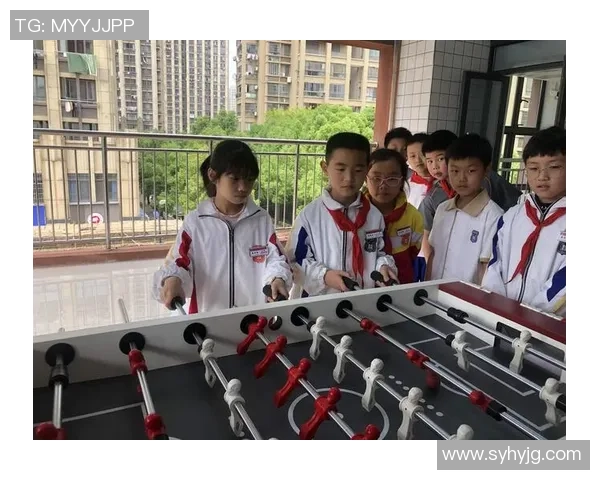 刘指导足球：探索青少年足球培训的新模式与发展方向