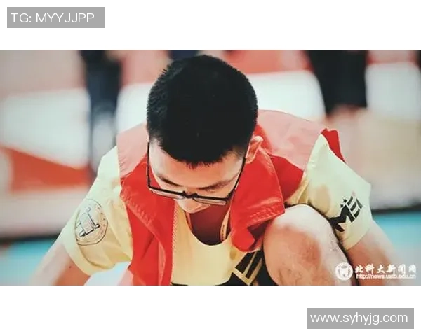 北京科技大学足球队奋勇争先展现青春风采助力校园文化建设与体育发展